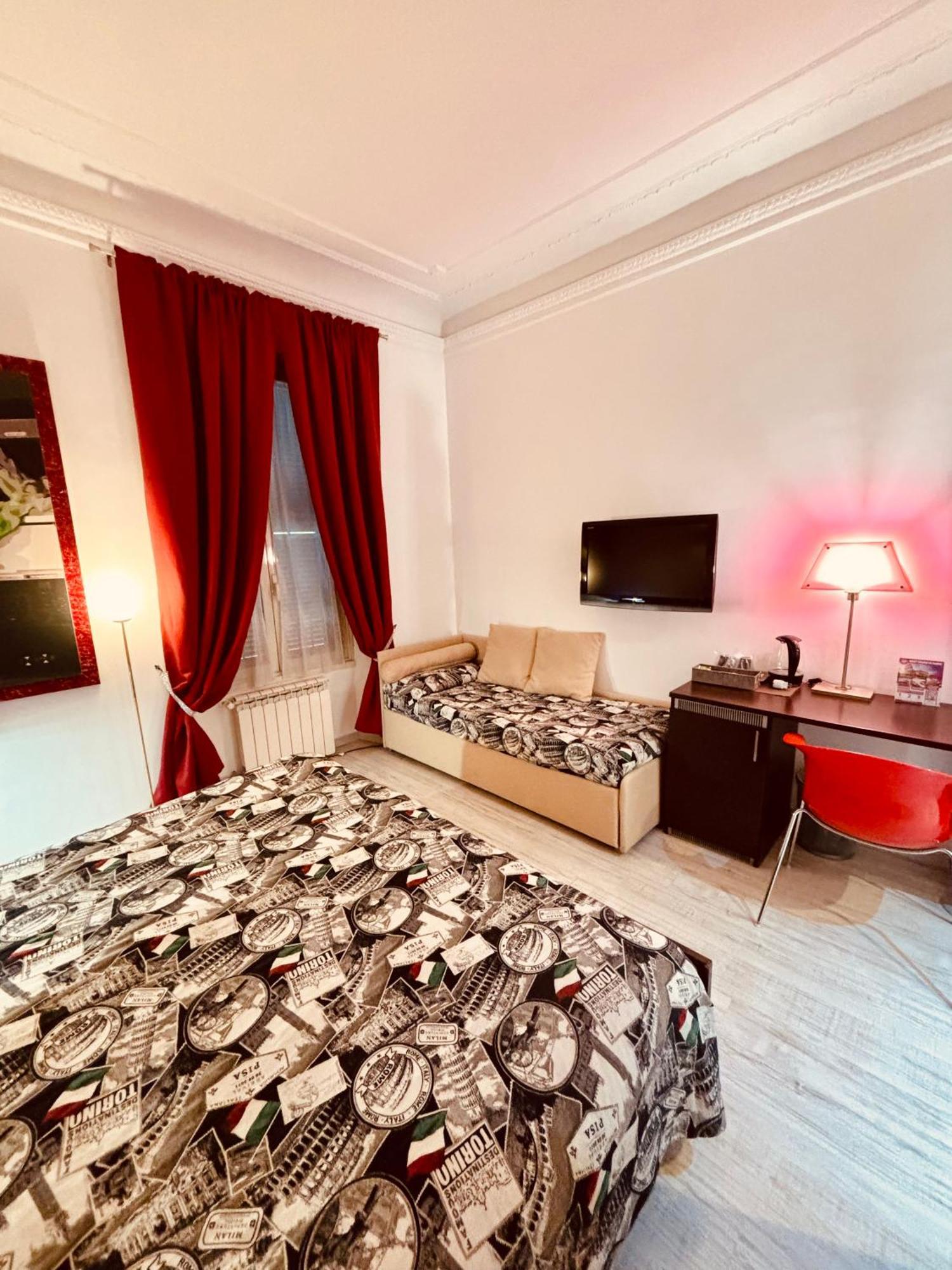 Chroma Italy - Chroma Tessera 2* Rom