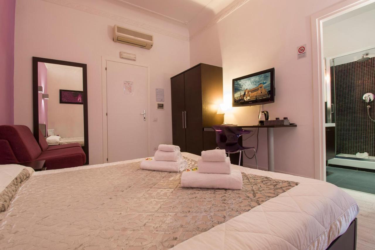 Chroma Italy - Chroma Tessera 2* Rom
